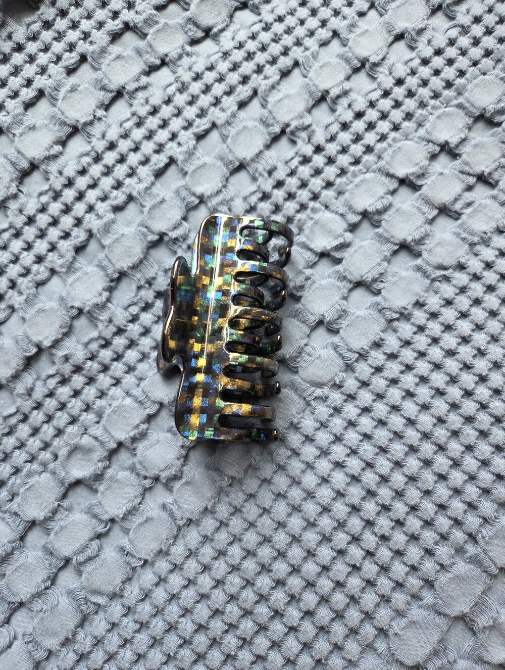 Chunks Jojo Claw in Small Dark Sparkle